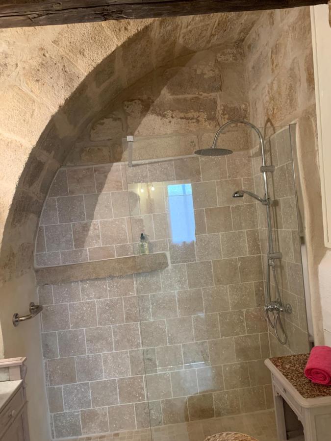 Appartement De Charme Dans Le Coeur Historique D'Uzès Екстериор снимка